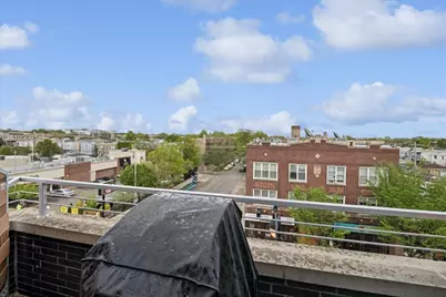 3201 W Leland Avenue #402, Chicago, IL 60625 - Photo 18