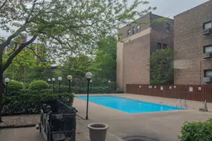 2020 N Lincoln Park W, Chicago, IL 60614 - Photo 12