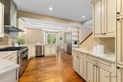 244 Clair View Court, Lake Zurich, IL 60047 - Photo 12