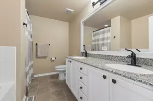 2314 Hudson Cir, Aurora, IL 60502 - Photo 8