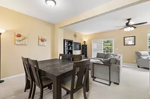 2314 Hudson Cir, Aurora, IL 60502 - Photo 2
