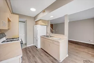 142 Ann Ct, Bartlett, IL 60103 - Photo 6