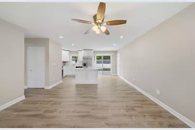 953 Dartmouth Avenue, Matteson, IL 60443 - Photo 8