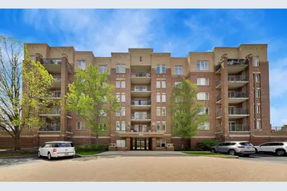 655 Perrie Drive #307, Elk Grove Village, IL 60007 - Photo 1