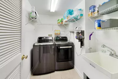 655 Perrie Drive #307, Elk Grove Village, IL 60007 - Photo 14