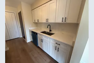 2300 N Harlem Avenue #501, Elmwood Park, IL 60707 - Photo 8