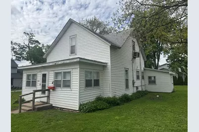601 E Harrison Street, Saybrook, IL 61770 - Photo 2