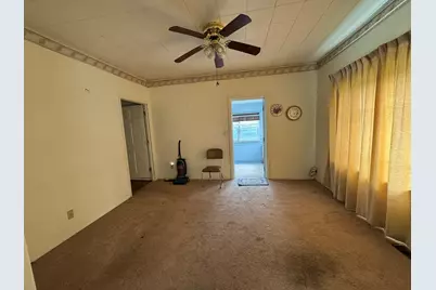 601 E Harrison Street, Saybrook, IL 61770 - Photo 16