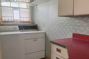601 E Harrison St, Saybrook, IL 61770 - Photo 12