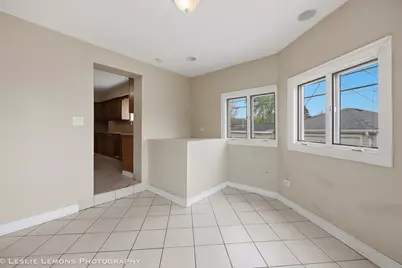 6346 W Raven Street, Chicago, IL 60646 - Photo 12