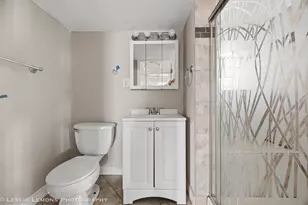 6346 W Raven St, Chicago, IL 60646 - Photo 22