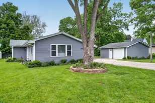 25228 W Buell St, Channahon, IL 60410 - Photo 2
