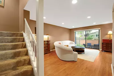 404 Bluebird Lane, Deerfield, IL 60015 - Photo 4