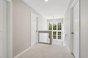 563 Dover Ct, Buffalo Grove, IL 60089 - Photo 14
