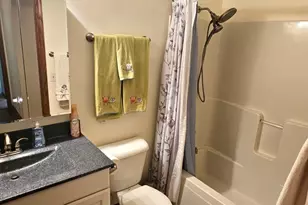 222 Lily Ln, Rockford, IL 61107 - Photo 12
