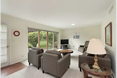 1504 Sequoia Trail, Glenview, IL 60025 - Photo 6