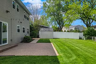 1415 Colony Ct, Lombard, IL 60148 - Photo 32