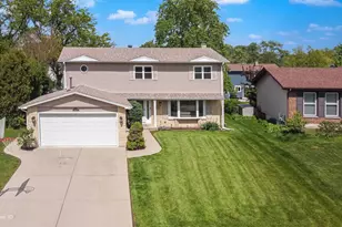 1415 Colony Ct, Lombard, IL 60148 - Photo 2