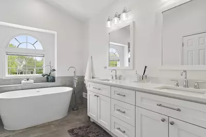 1412 Village Court, Buffalo Grove, IL 60089 - Photo 16
