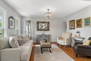 1412 Village Ct, Buffalo Grove, IL 60089 - Photo 4