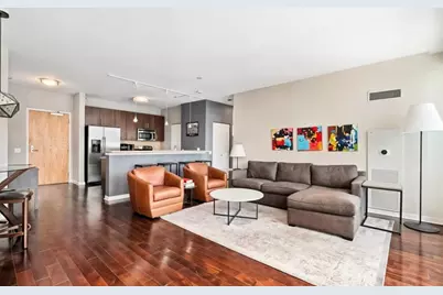 757 N Orleans Street #1412, Chicago, IL 60654 - Photo 4