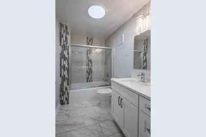 1415 E Central Road #315B, Arlington Heights, IL 60005 - Photo 18