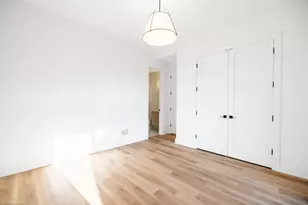 2113 N Kenmore Ave, Chicago, IL 60614 - Photo 14