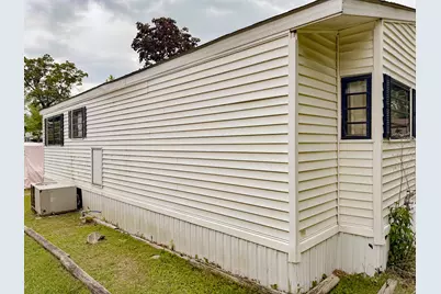 6/21 Woodhaven, Sublette, IL 61367 - Photo 6