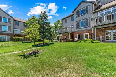 108 Waterside Place, Burr Ridge, IL 60527 - Photo 32