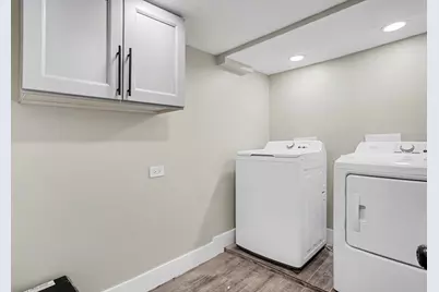 3237 W Cortez Street, Chicago, IL 60651 - Photo 18