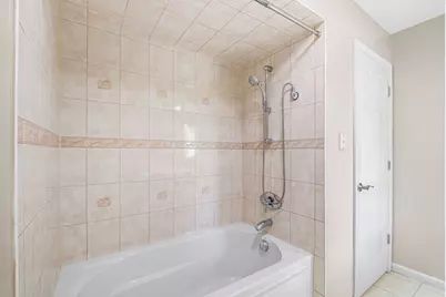 2747 Wilshire Lane, Northbrook, IL 60062 - Photo 18