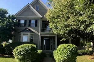 39W183 Washburn Dr, Geneva, IL 60134 - Photo 1