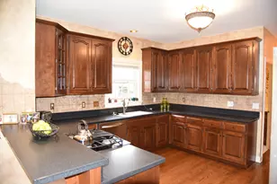 39W183 Washburn Dr, Geneva, IL 60134 - Photo 6