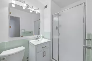 6301 N Sheridan Rd, Chicago, IL 60660 - Photo 26