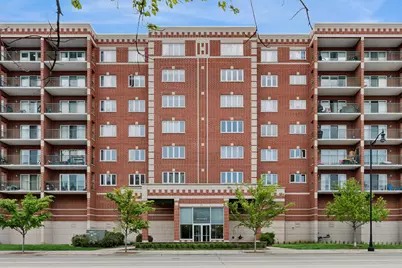 650 S River Road #301, Des Plaines, IL 60016 - Photo 1
