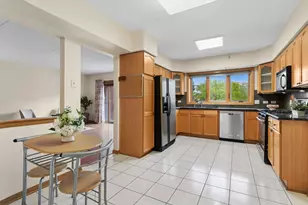 650 S River Rd, Des Plaines, IL 60016 - Photo 8
