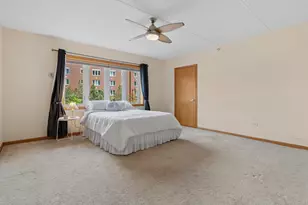 650 S River Rd, Des Plaines, IL 60016 - Photo 10