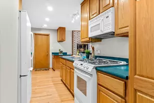 3816 Cumnor Rd, Downers Grove, IL 60515 - Photo 8