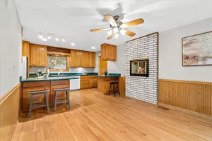 3816 Cumnor Rd, Downers Grove, IL 60515 - Photo 12