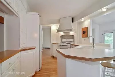 3N139 Cuyahoga Terrace, West Chicago, IL 60185 - Photo 2
