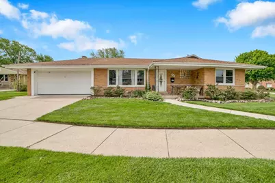 5549 W 102nd Street, Oak Lawn, IL 60453 - Photo 2