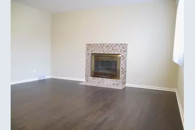 448 Midway Drive, Mundelein, IL 60060 - Photo 6
