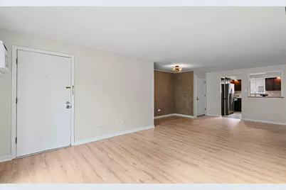 5331 N Delphia Avenue #231, Chicago, IL 60656 - Photo 2