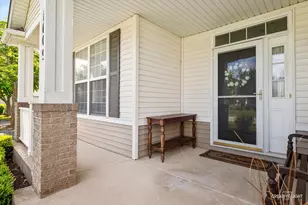 1609 Devonshire Ln, Shorewood, IL 60404 - Photo 2