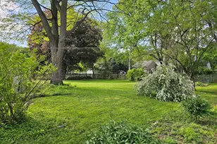 813 Considine Rd, Geneva, IL 60134 - Photo 22