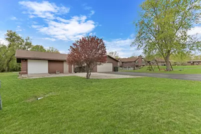 41591 N Park Avenue, Zion, IL 60099 - Photo 10