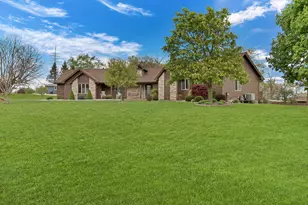 41591 N Pk Ave, Zion, IL 60099 - Photo 6