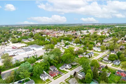 221-223 Ellen Street, Sycamore, IL 60178 - Photo 16