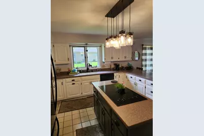 501 Walnut Street, Hinckley, IL 60520 - Photo 2
