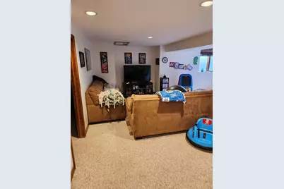501 Walnut Street, Hinckley, IL 60520 - Photo 10